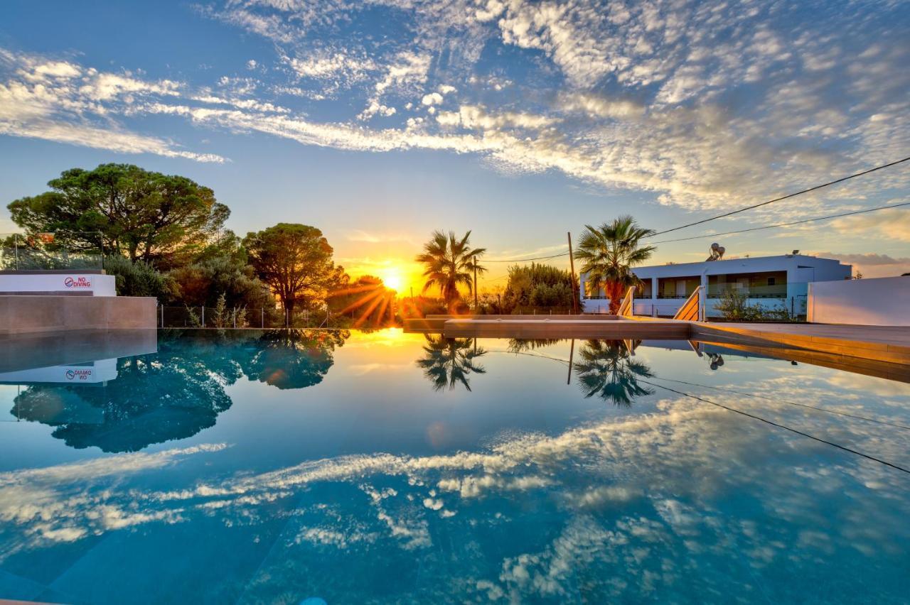 Villa Amberblue Pefkos Pefki  ภายนอก รูปภาพ